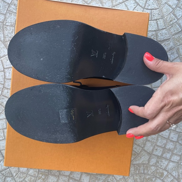 LOUIS VUITTON Academy Loafer - Picture 12 of 15